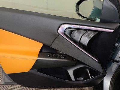 2025 BMW X3 30 xDrive — photo 11 view