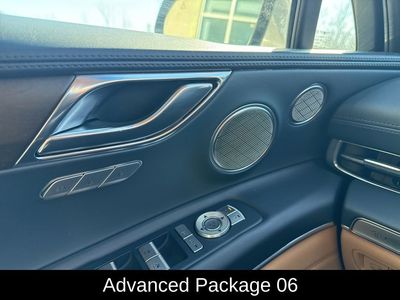 2022 Genesis GV80 3.5T — photo 11 view