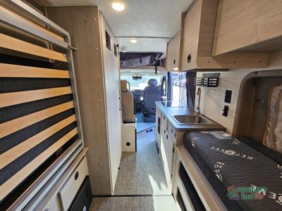 2026 Winnebago Solis - Photo 12