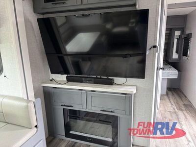 2023 CrossRoads RV Volante - Photo 15