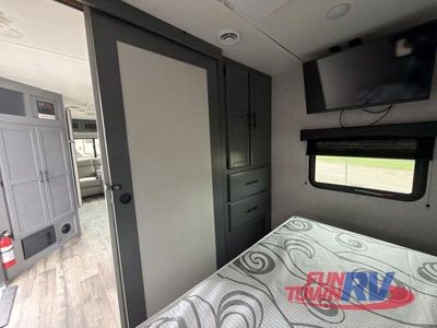 2023 CrossRoads RV Volante - Photo 18