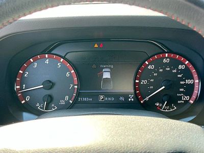 2025 Nissan Frontier — photo 12 view