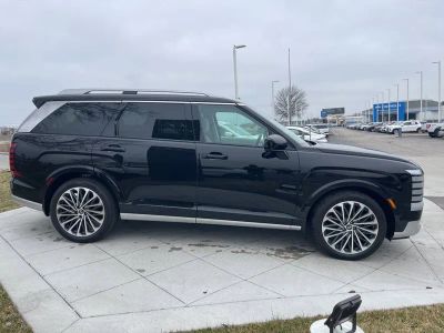 2026 Hyundai Palisade Hybrid — engine compartment view