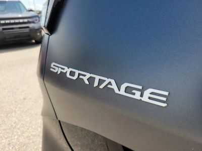 2024 Kia Sportage Hybrid — photo 9 view
