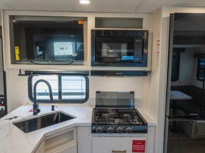 2026 Grand Design TRANSCEND - Photo 6
