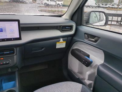 2026 Ford Maverick — photo 16 view