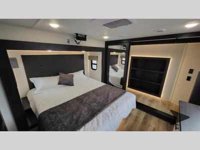 2026 Forest River RV Sabre - Photo 36