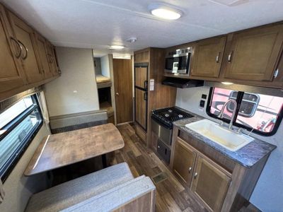 2018 Keystone Springdale - Photo 9