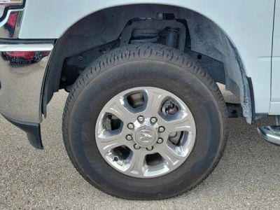 2024 Ram 2500 — photo 8 view