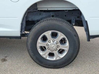 2024 Ram 2500 — photo 12 view