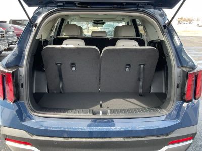 2026 Kia Sorento - Photo 17