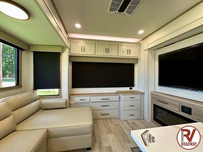 2026 Sandpiper 3900HBLR - Photo 17