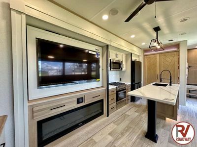 2026 Sandpiper 3900HBLR - Photo 18