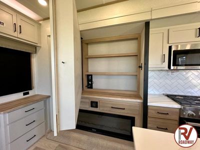 2026 Sandpiper 3900HBLR - Photo 19