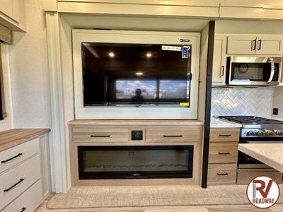 2026 Sandpiper 3900HBLR - Photo 20