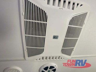2022 Forest River RV Cherokee Wolf Pack - Photo 32
