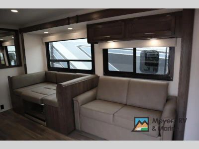 2026 Jayco Redhawk SE - Photo 13