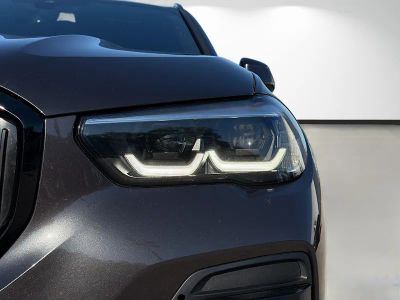 2023 BMW X5 — photo 9 view