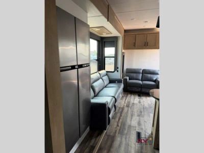 2022 Keystone RV Raptor — photo 18 view