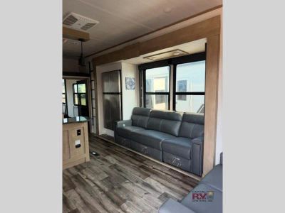 2022 Keystone RV Raptor — photo 32 view