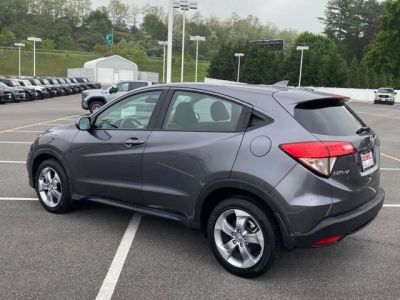 2020 Honda HR-V — rear three-quarter view