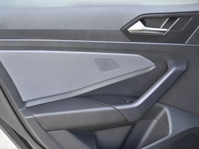 2025 Volkswagen Jetta — photo 23 view