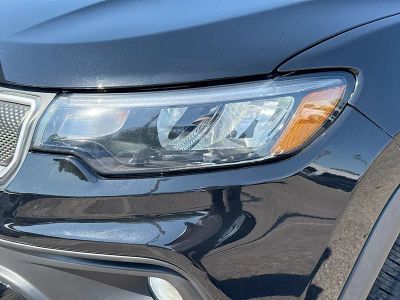 2022 Jeep Compass — photo 9 view
