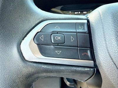 2022 Jeep Compass — photo 36 view