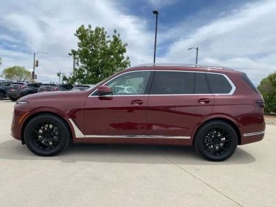 2025 BMW X7 — side profile view
