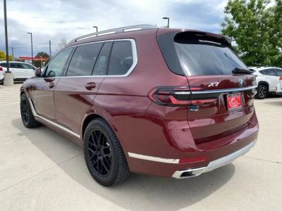 2025 BMW X7 — rear three-quarter view