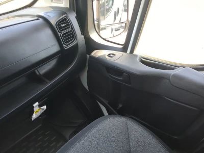2025 Ram ProMaster 2500 — photo 18 view
