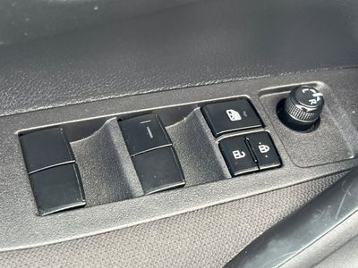 2024 Toyota Corolla - Photo 13
