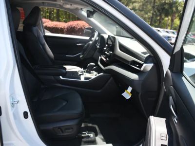 2026 Toyota Highlander Hybrid - Photo 11
