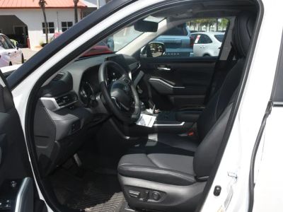 2026 Toyota Highlander Hybrid - Photo 3