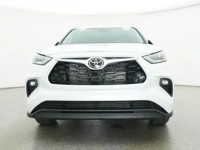 2026 Toyota Highlander Hybrid - Photo 26