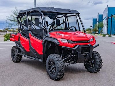 2025 Honda Pioneer 1000-6 Deluxe Crew - Photo 3