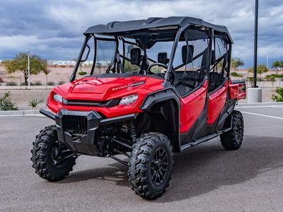 2025 Honda Pioneer 1000-6 Deluxe Crew - Photo 4