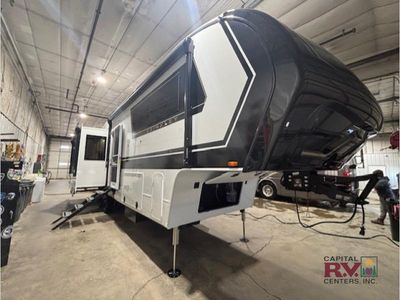 2026 Brinkley Model Z - Photo 2