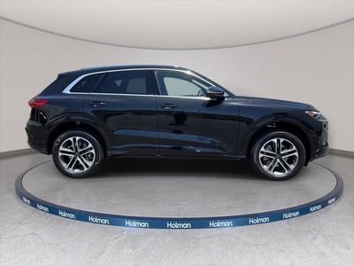 2025 Audi Q5 — interior view