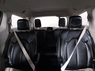 2024 Chrysler Pacifica — photo 17 view