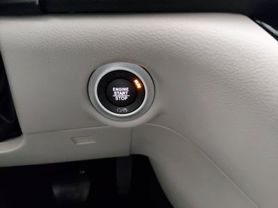 2024 Chrysler Pacifica — photo 21 view