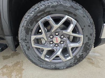 2026 GMC Sierra 1500 — photo 16 view