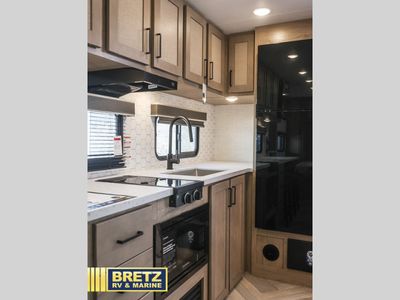 2026 Ember RV E-Series - Photo 14