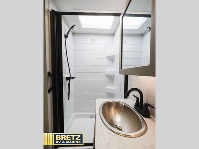 2026 Ember RV E-Series - Photo 19