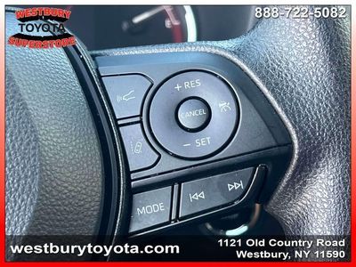 2025 Toyota RAV4 - Photo 27
