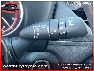 2025 Toyota RAV4 - Photo 29
