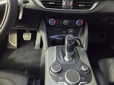 2019 Alfa Romeo Stelvio — photo 17 view