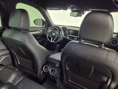 2019 Alfa Romeo Stelvio — photo 27 view