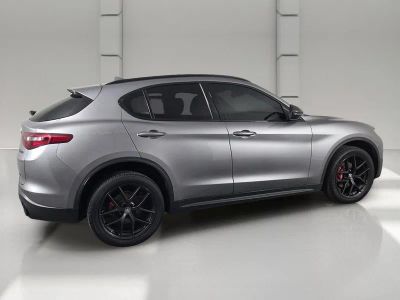 2019 Alfa Romeo Stelvio — detail view