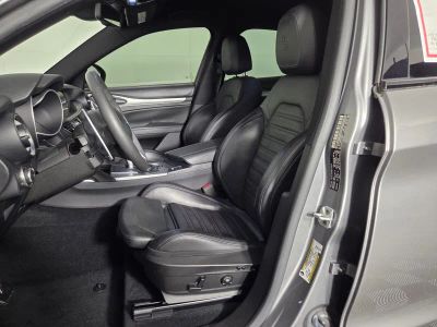 2019 Alfa Romeo Stelvio — photo 10 view